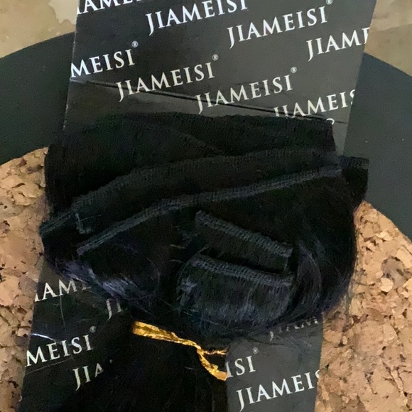 Hair extensions never used - Picture 2 of 3